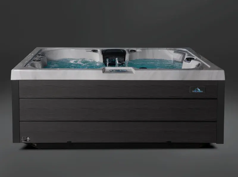Icelandic Aurora hot tub – photo 4