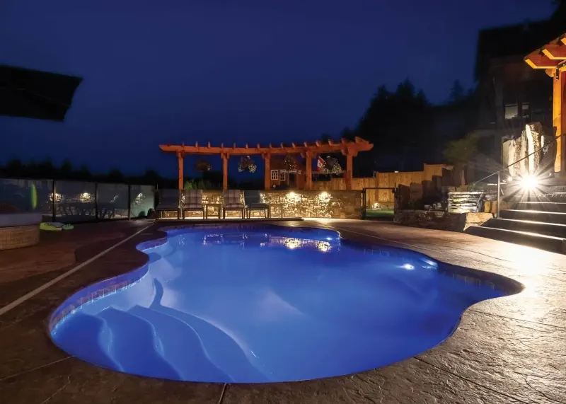 Latham Bermuda 14 fiberglass pool – photo 2