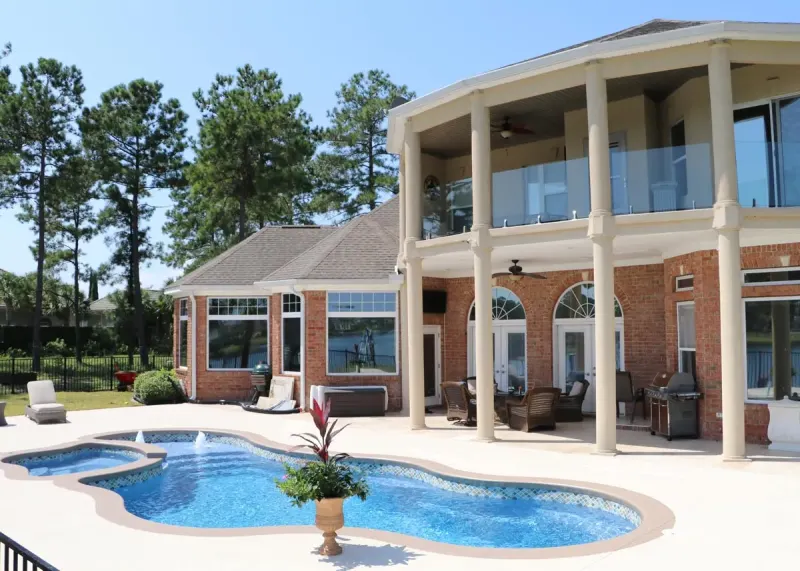Latham Bermuda 16.35 Deluxe fiberglass pool – photo 2