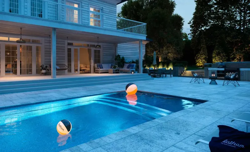 Latham Cayman 16 fiberglass pool – photo 2