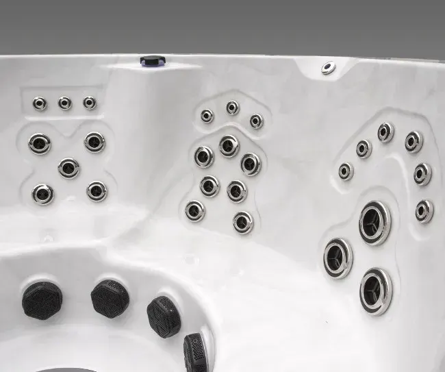 Icelandic Cyclone 3 hot tub – photo 4