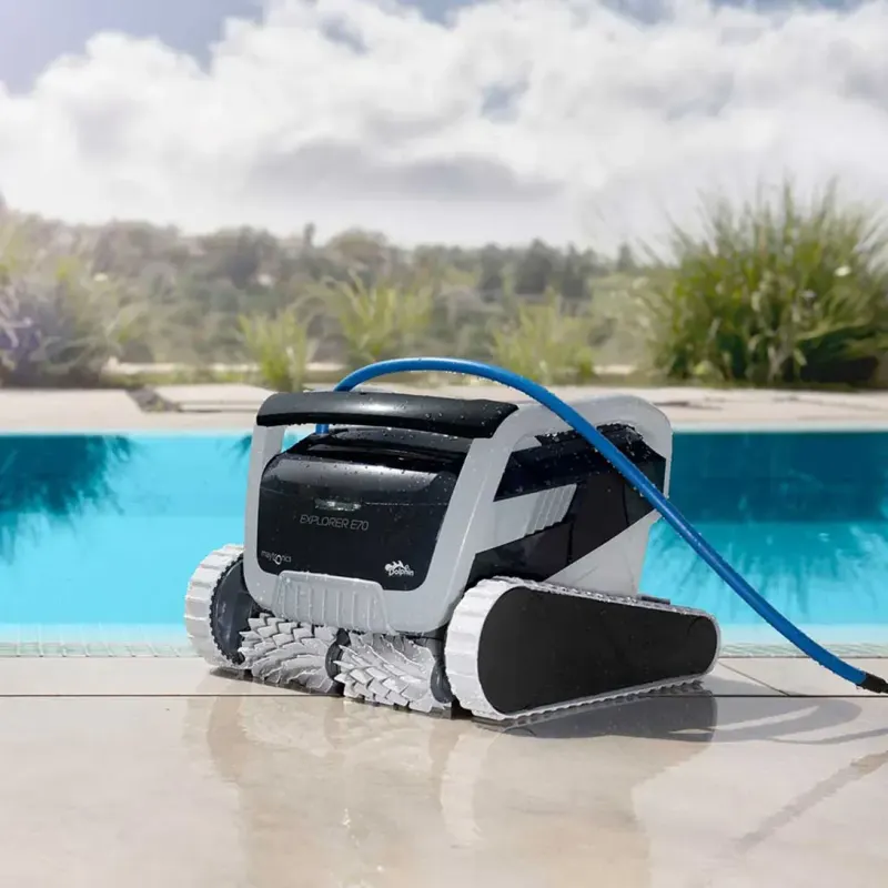 Dolphin Explorer E70 – photo 1