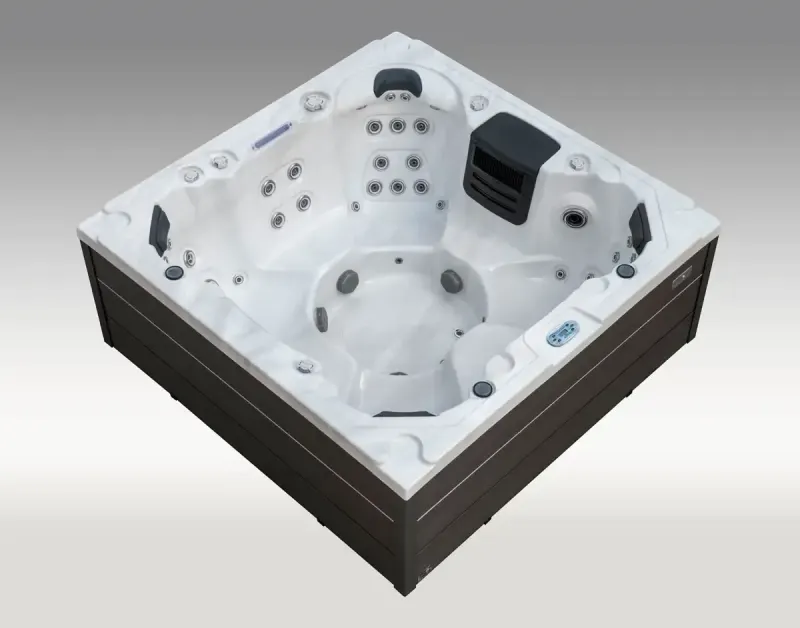 Icelandic Fontana hot tub – photo 2