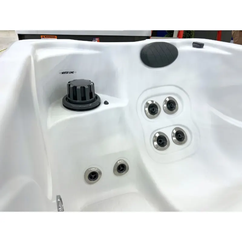 Harmonic H146L.pp hot tub – photo 4
