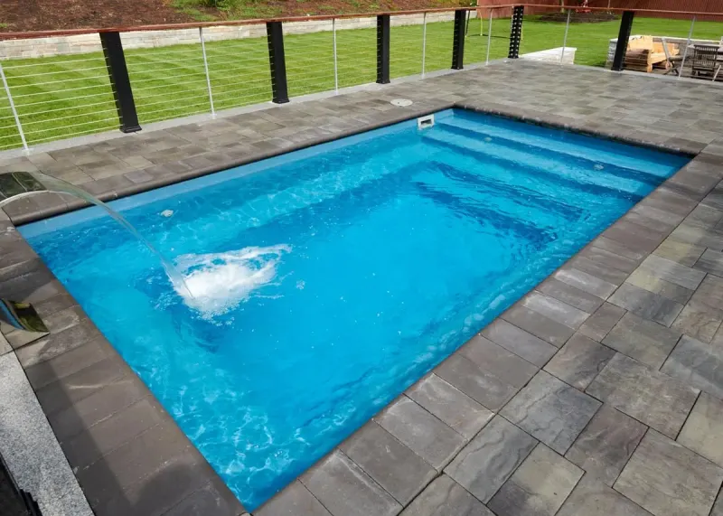 Latham Milan 10.16 fiberglass pool