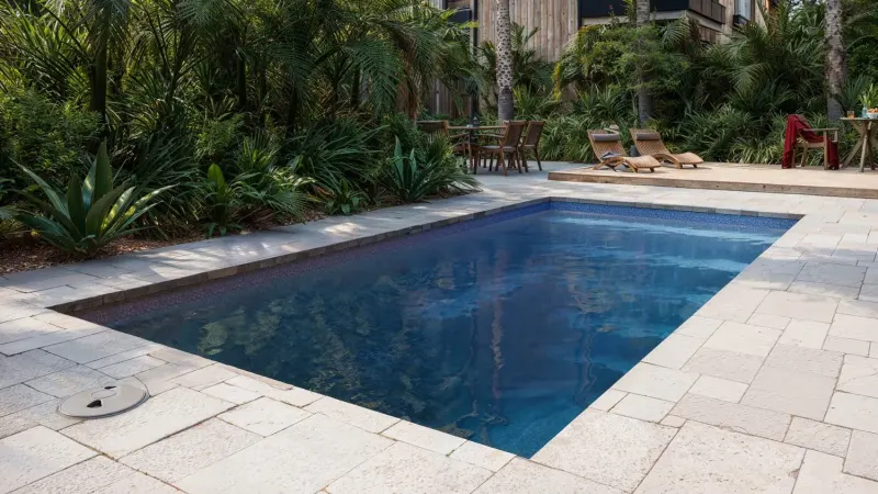 Latham Milan 10.20 fiberglass pool