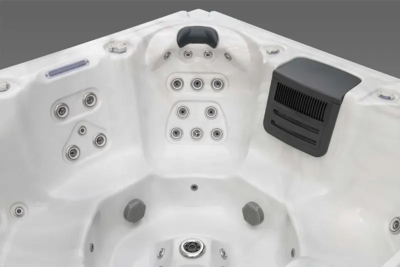 Icelandic Oasis hot tub – photo 10