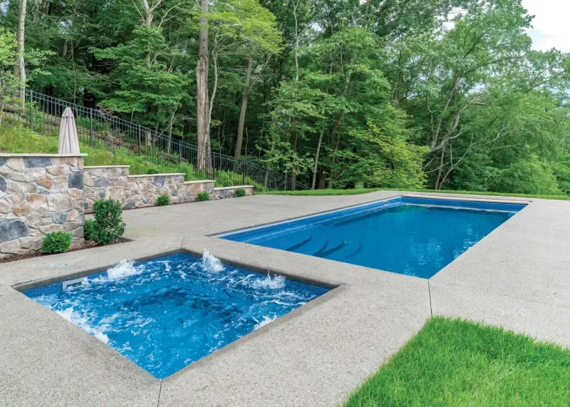 Latham Olympia 12 fiberglass pool – photo 3