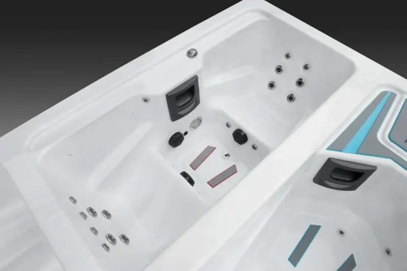 Icelandic The Triathlon hot tub – photo 7
