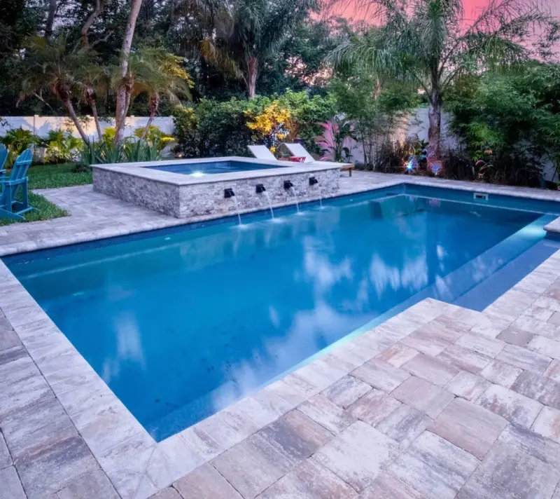 Latham Tuscan 14.27 fiberglass pool